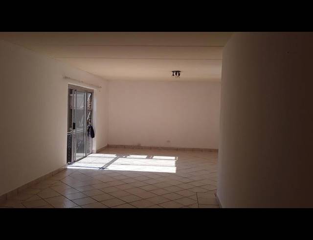 2 BEDROOM APARTMENT FOR SALE IN AMBERFIELD